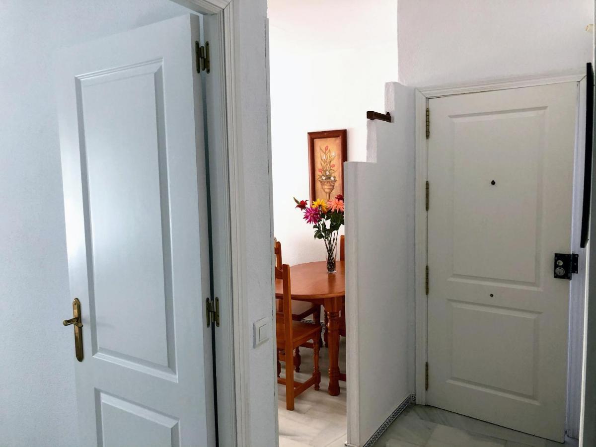 Apartamento Zinna Chiclana de la Frontera Buitenkant foto
